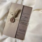 invitatie nunta handmade personalizata plexiglas coperta sigiliu flori (4)